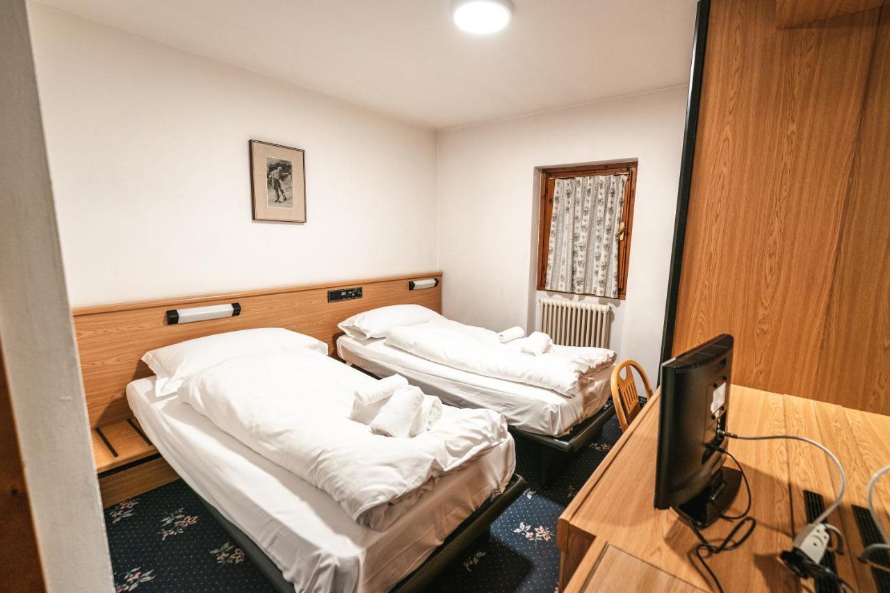 Smart Hotel Renzi Фольгарида Экстерьер фото