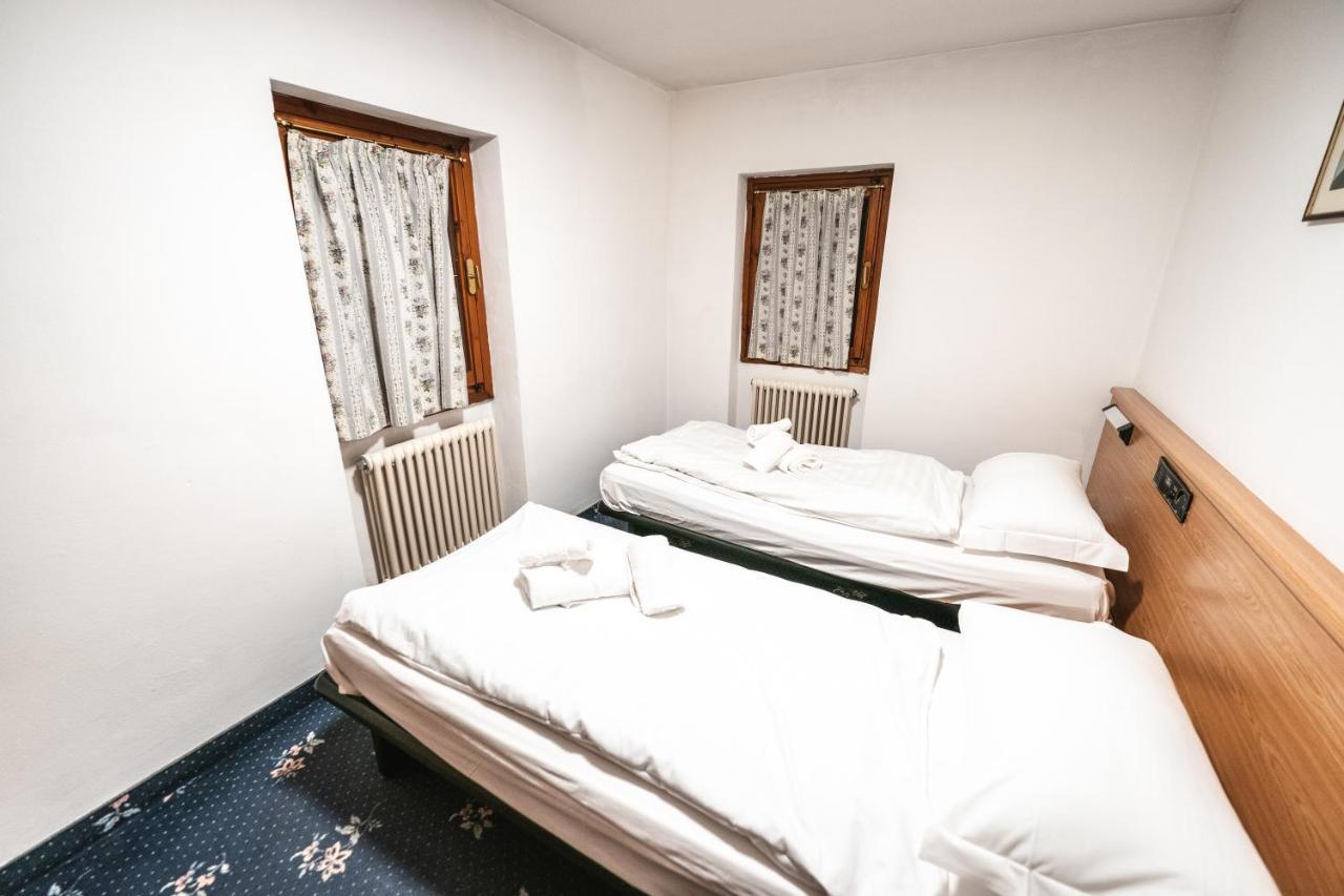 Smart Hotel Renzi Фольгарида Экстерьер фото