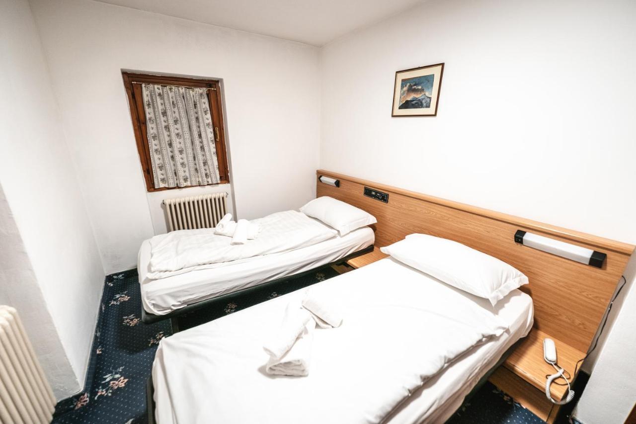 Smart Hotel Renzi Фольгарида Экстерьер фото